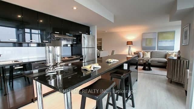 #921 - 19 Singer Court