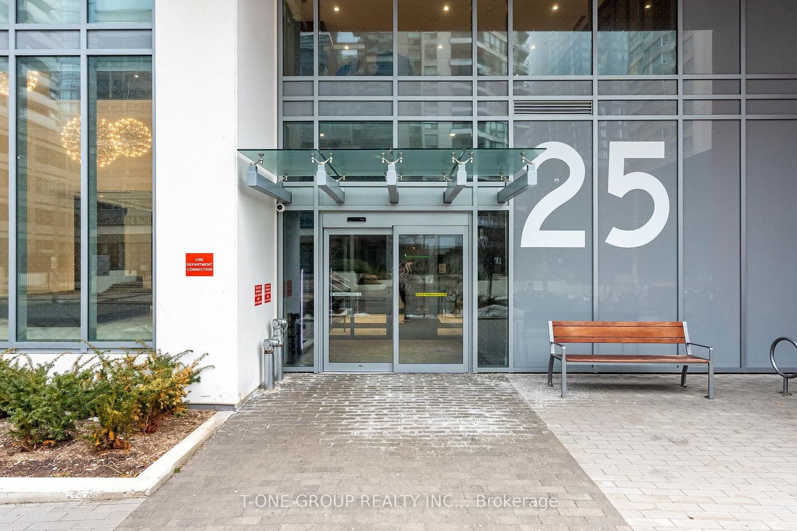 25 Holly Street, Unit 2206