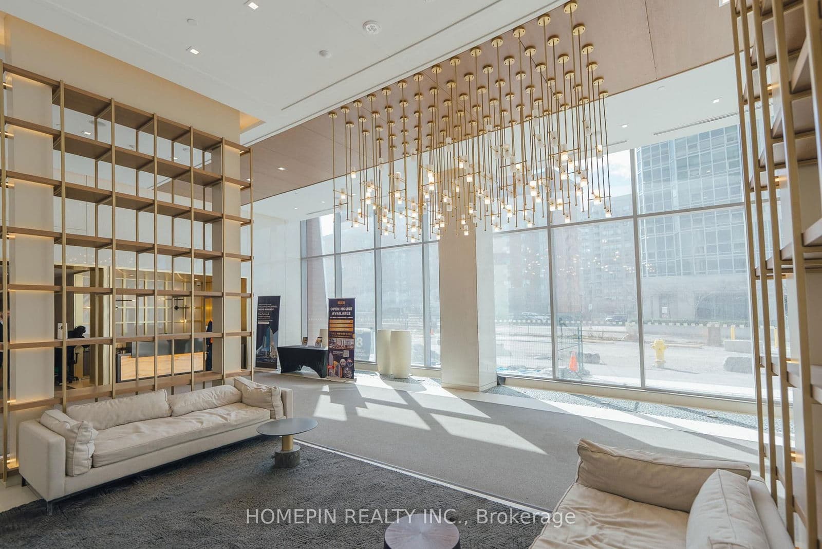 8 Olympic Garden Drive, Unit S3302