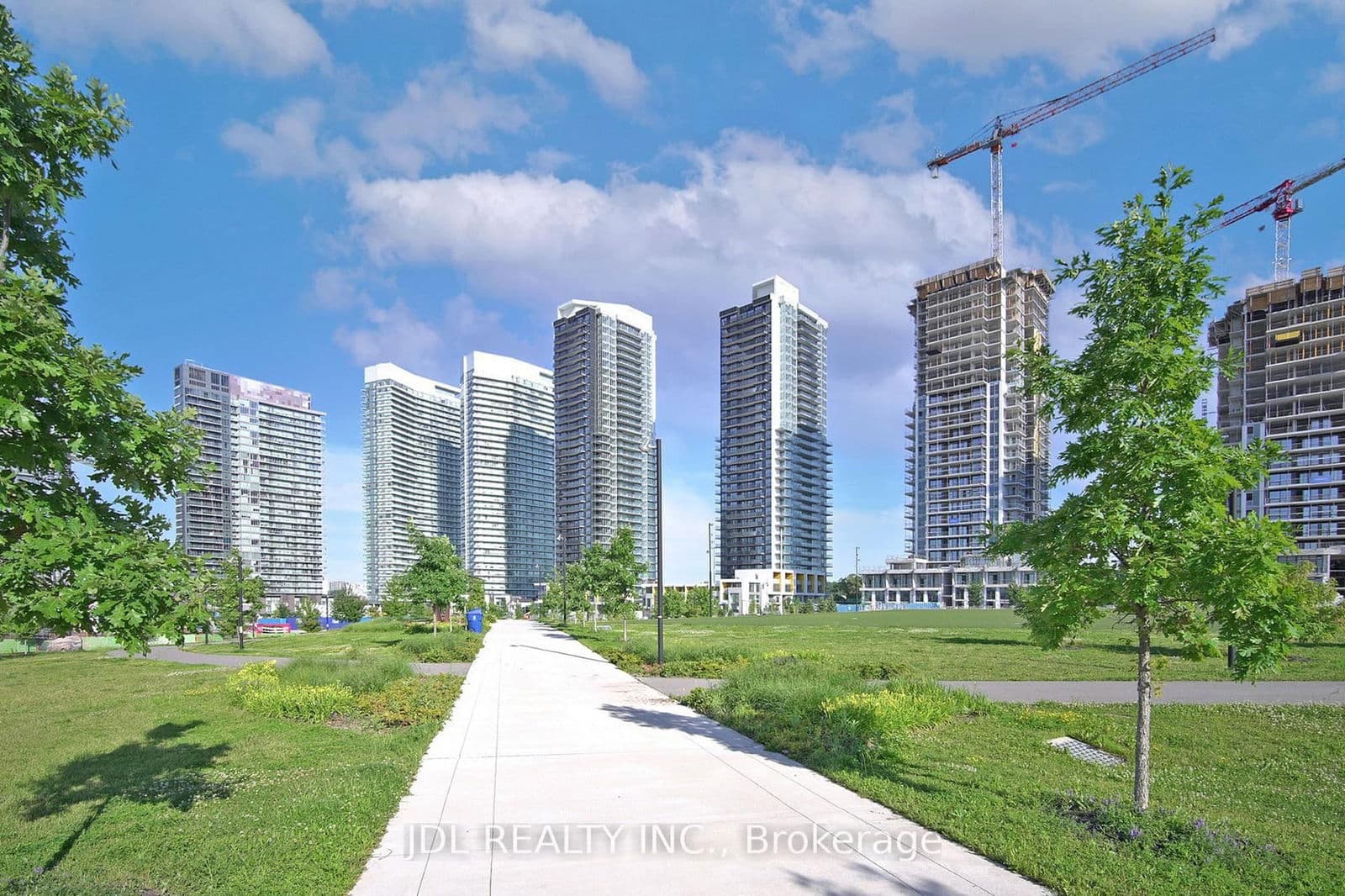 #PH4101 - 95 McMahon Drive