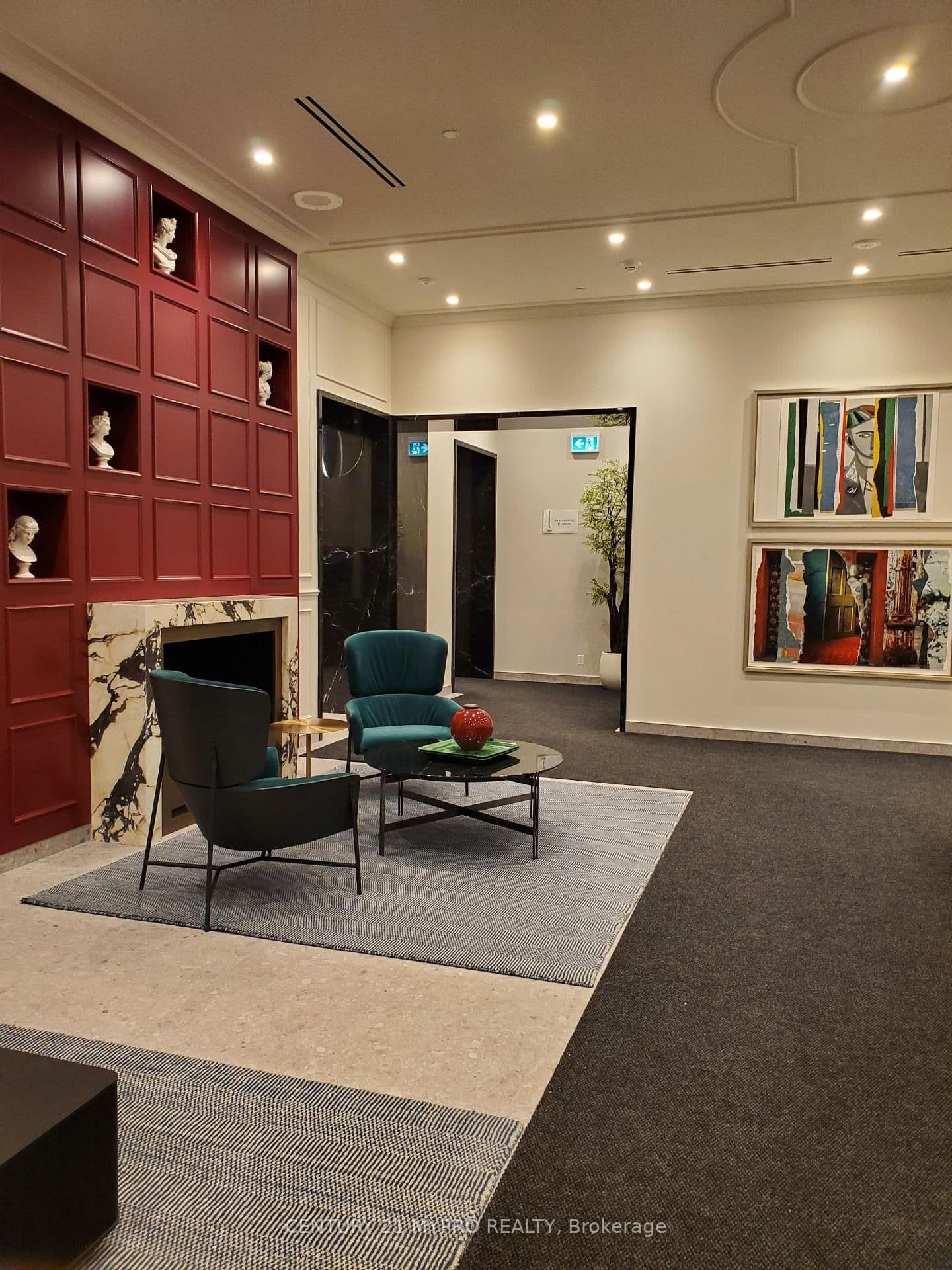 ##2305 - 180 Front Street E