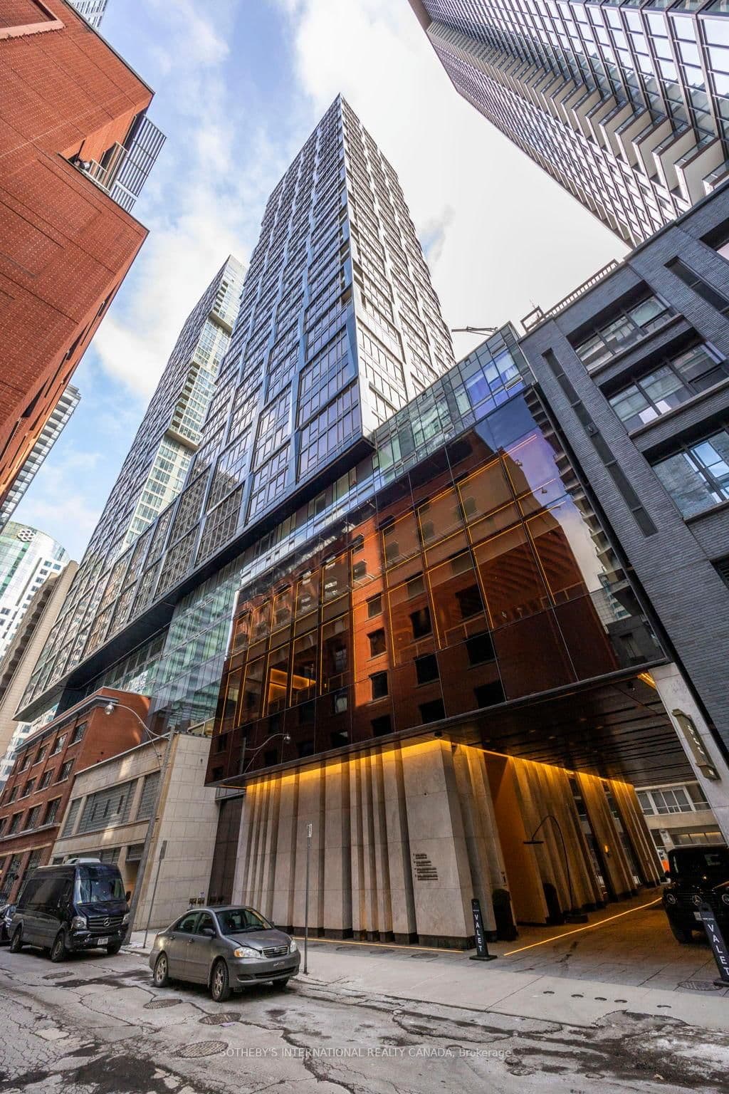 #2410 - 35 Mercer Street