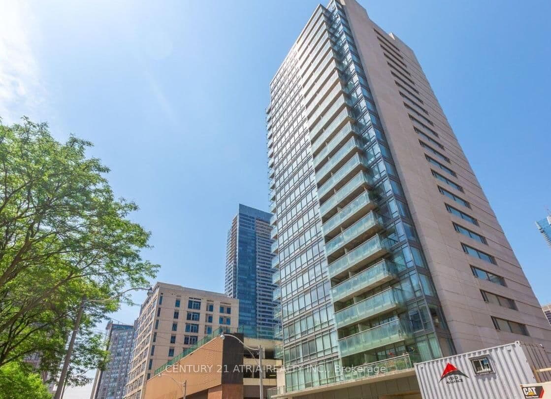 #804 - 22 Wellesley Street E