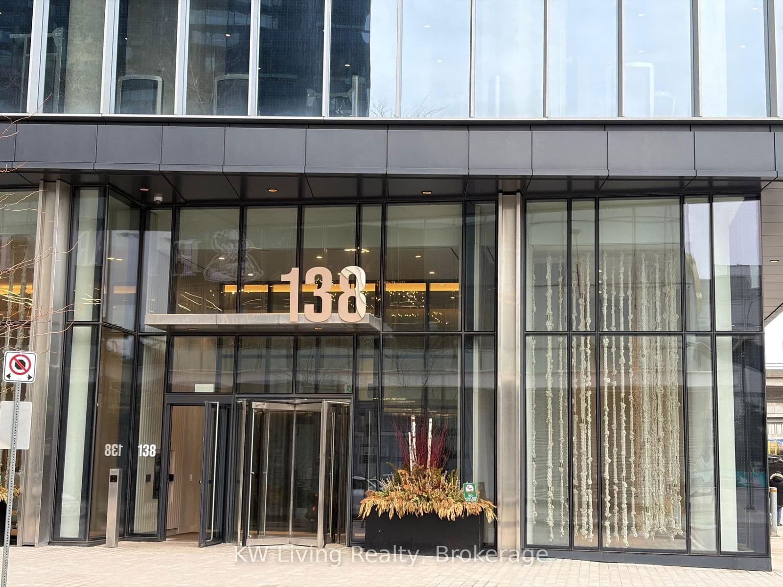 #1905 - 138 Downes Street