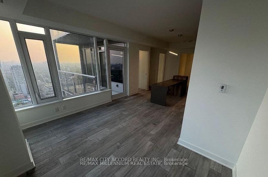 11 Yorkville Avenue, Unit 3409