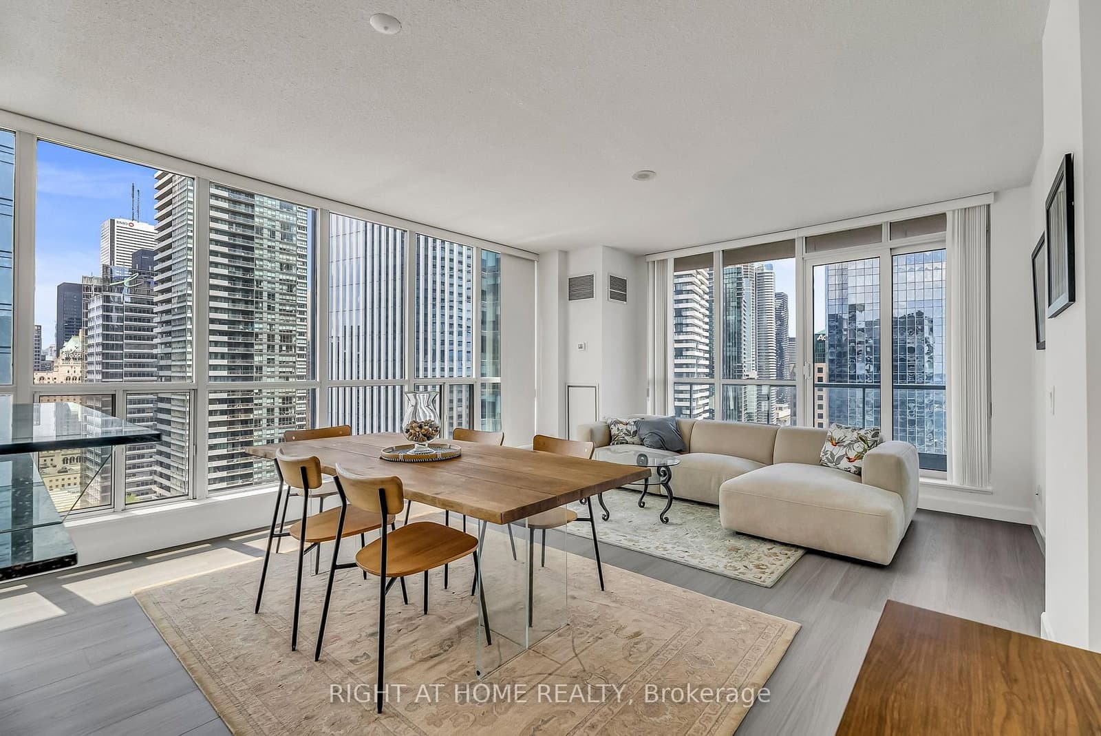 #3202 - 8 York Street