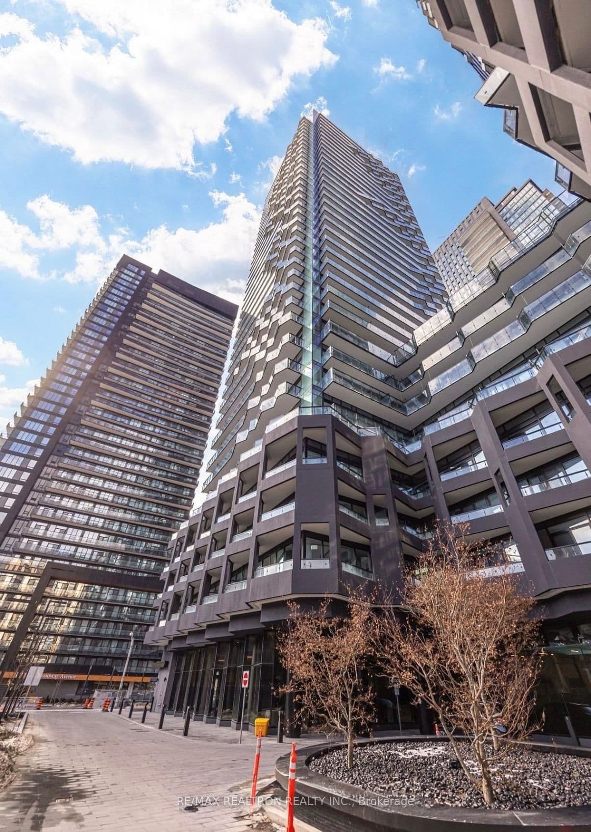 110 Broadway Avenue, Unit 1709