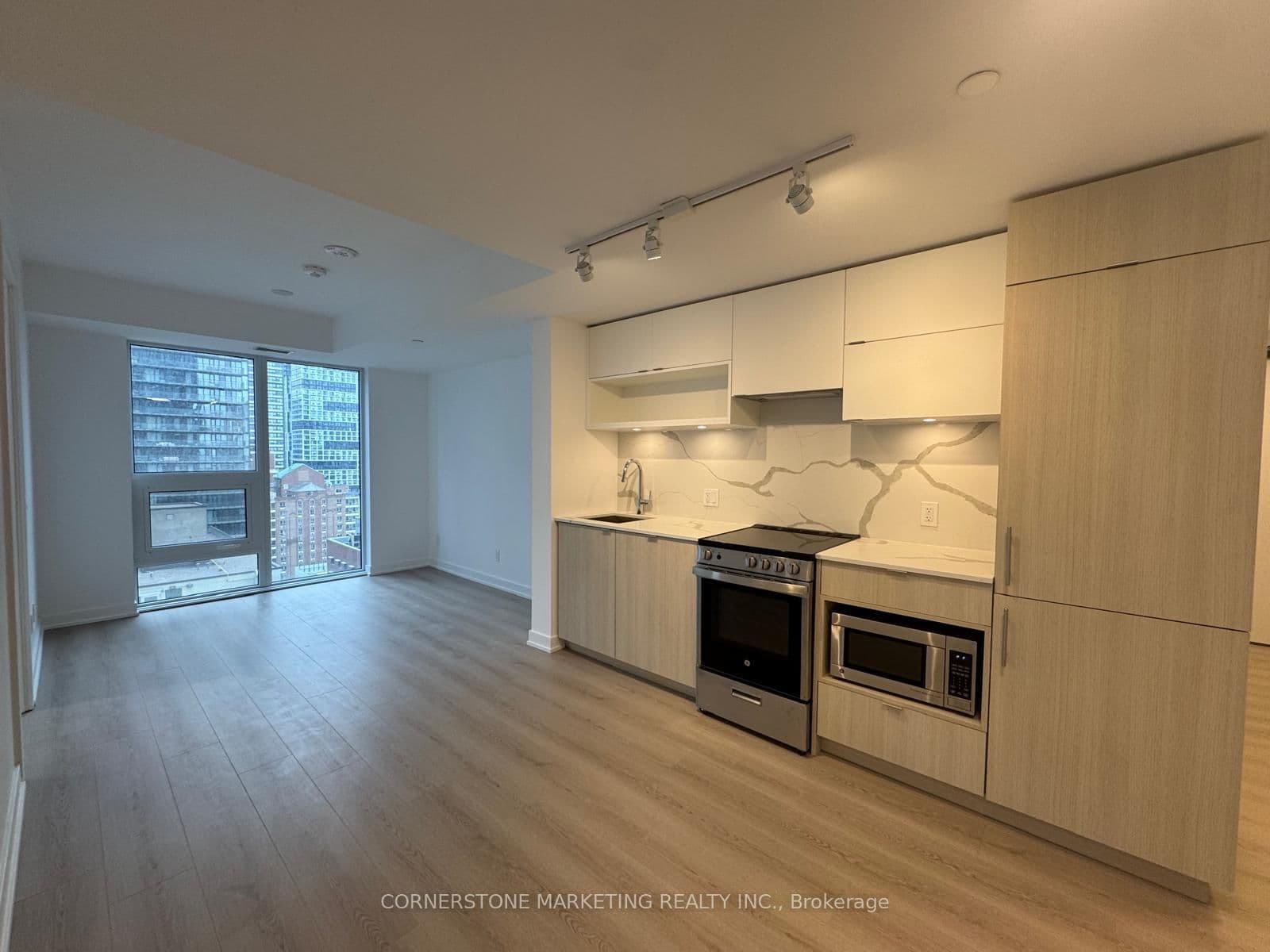 100 Queen Street E, Unit 1715