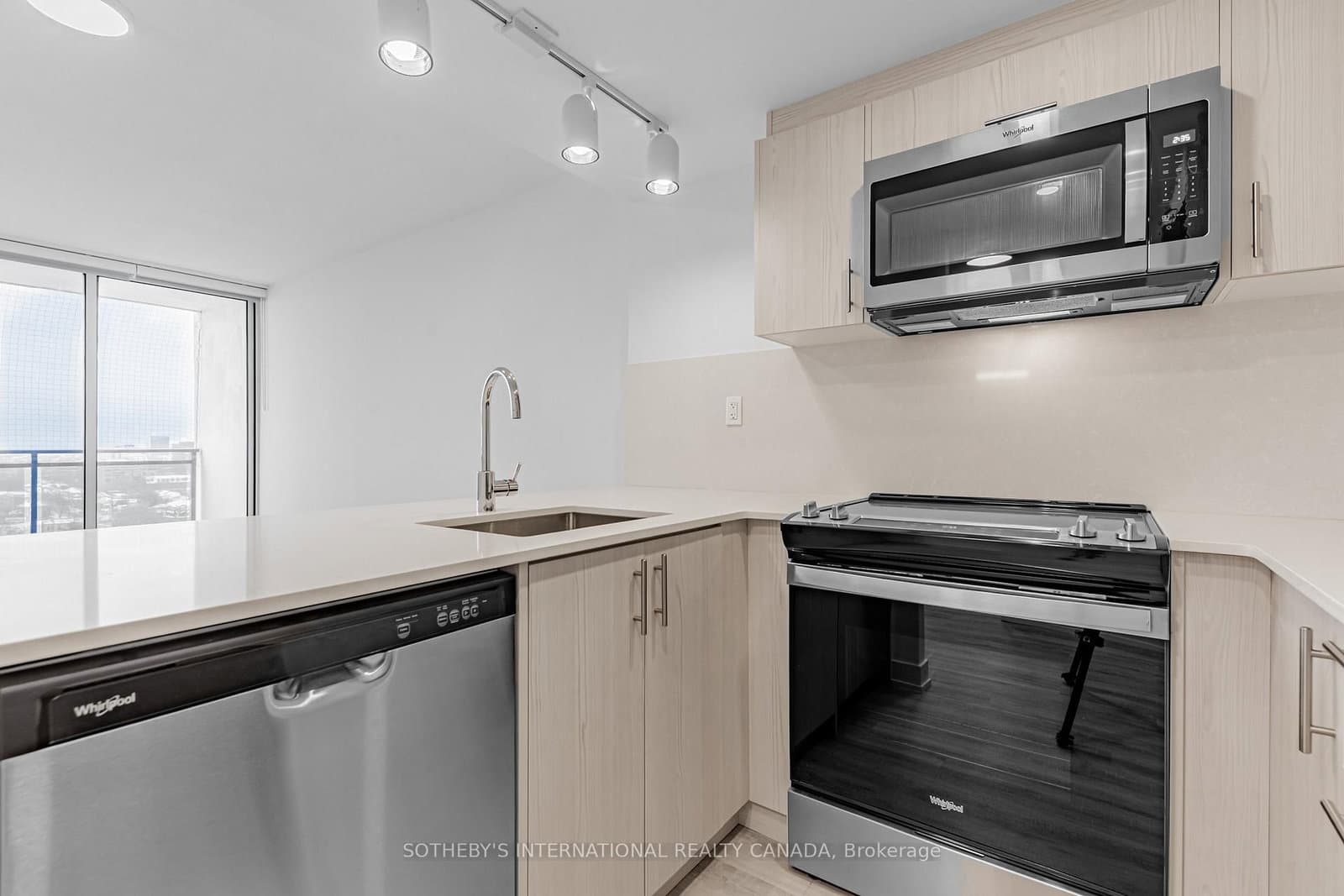 191 Sherbourne Street, Unit 1112