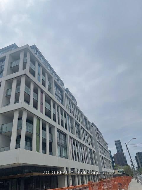 181 Sheppard Avenue E, Unit 807