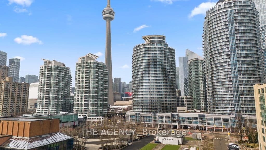 #2103 - 218 Queens Quay Boulevard W