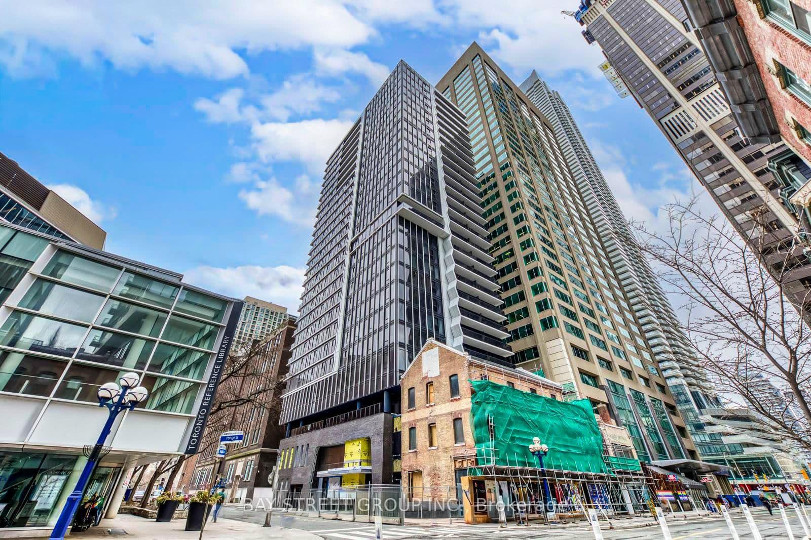 771 Yonge Street, Unit 1906
