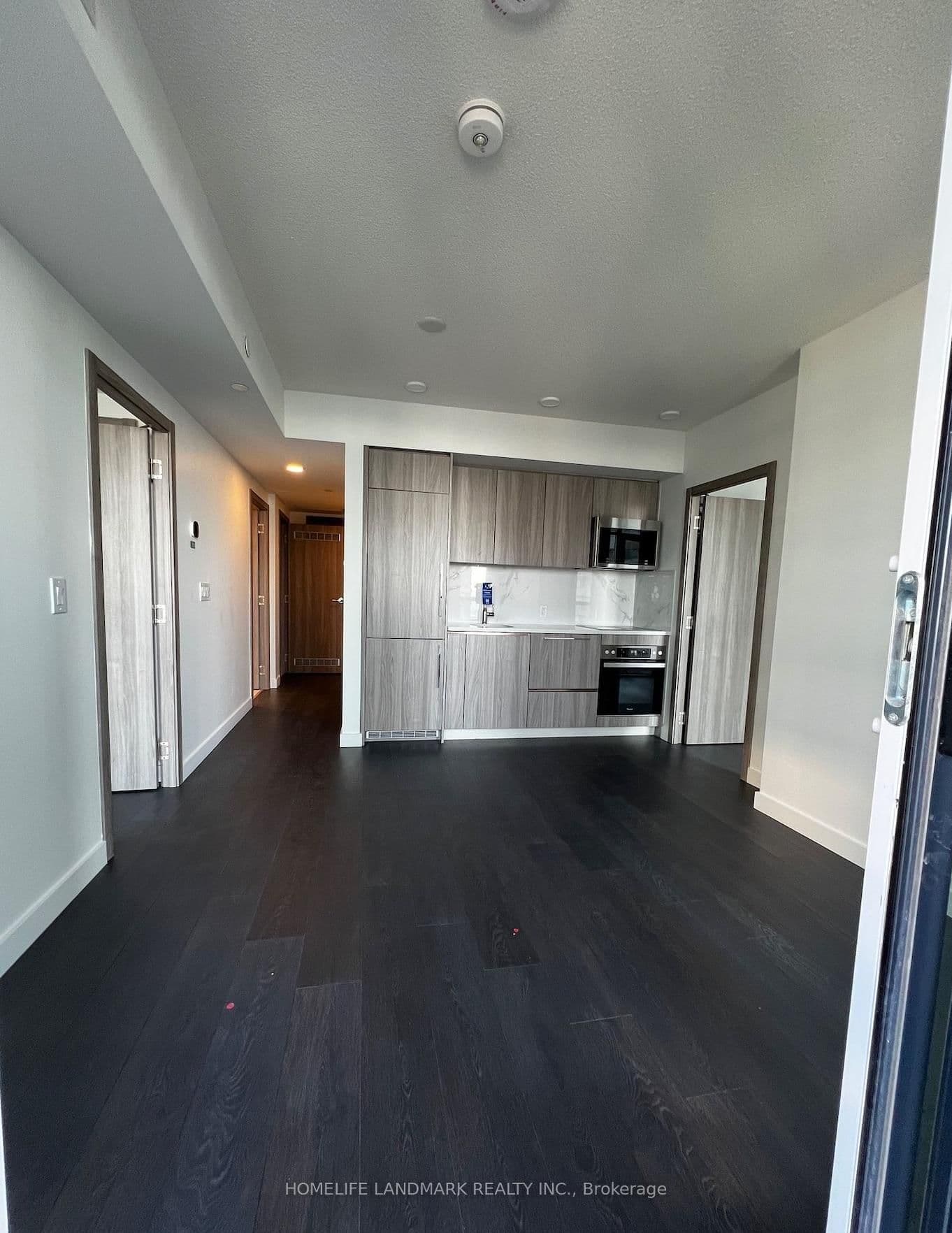 38 Widmer Street, Unit 3808