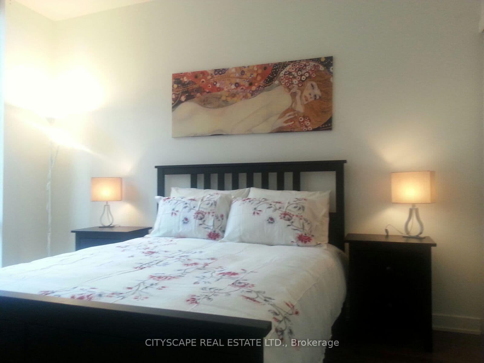 #425 - 3 Market Street