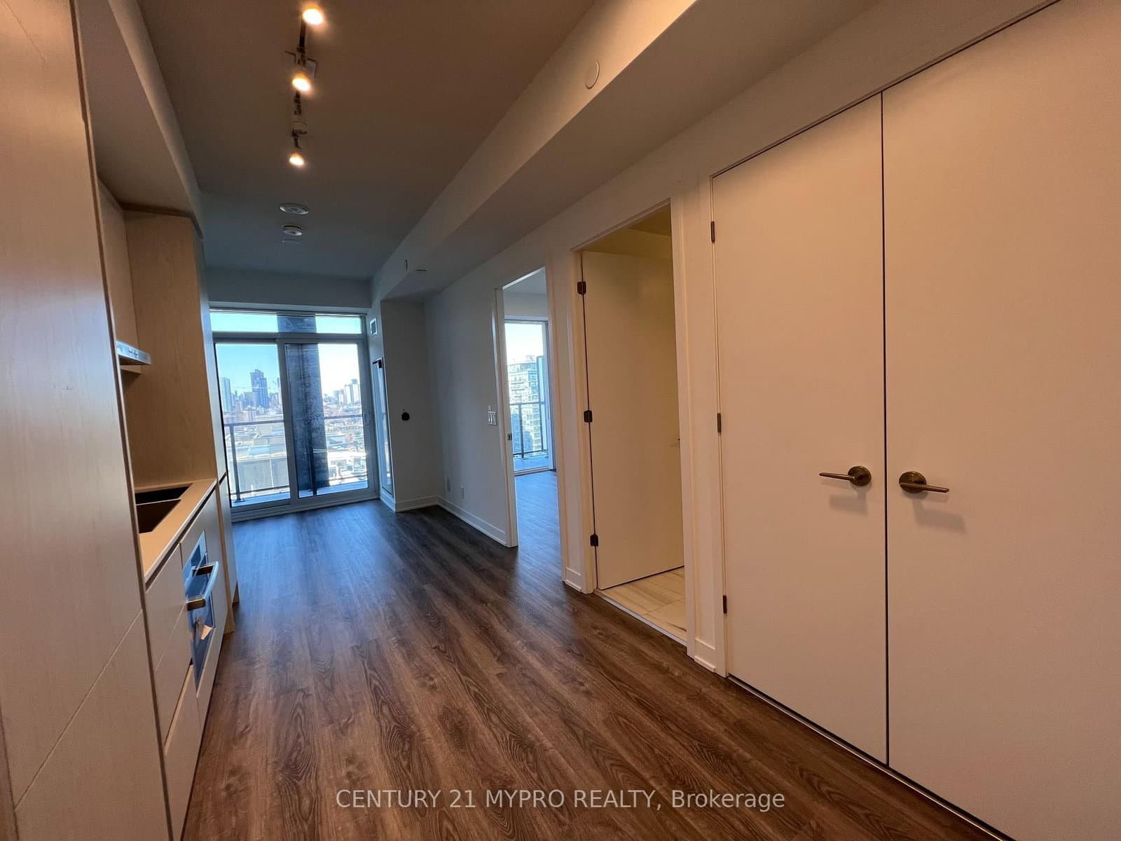 ##2216 - 180 Front Street E