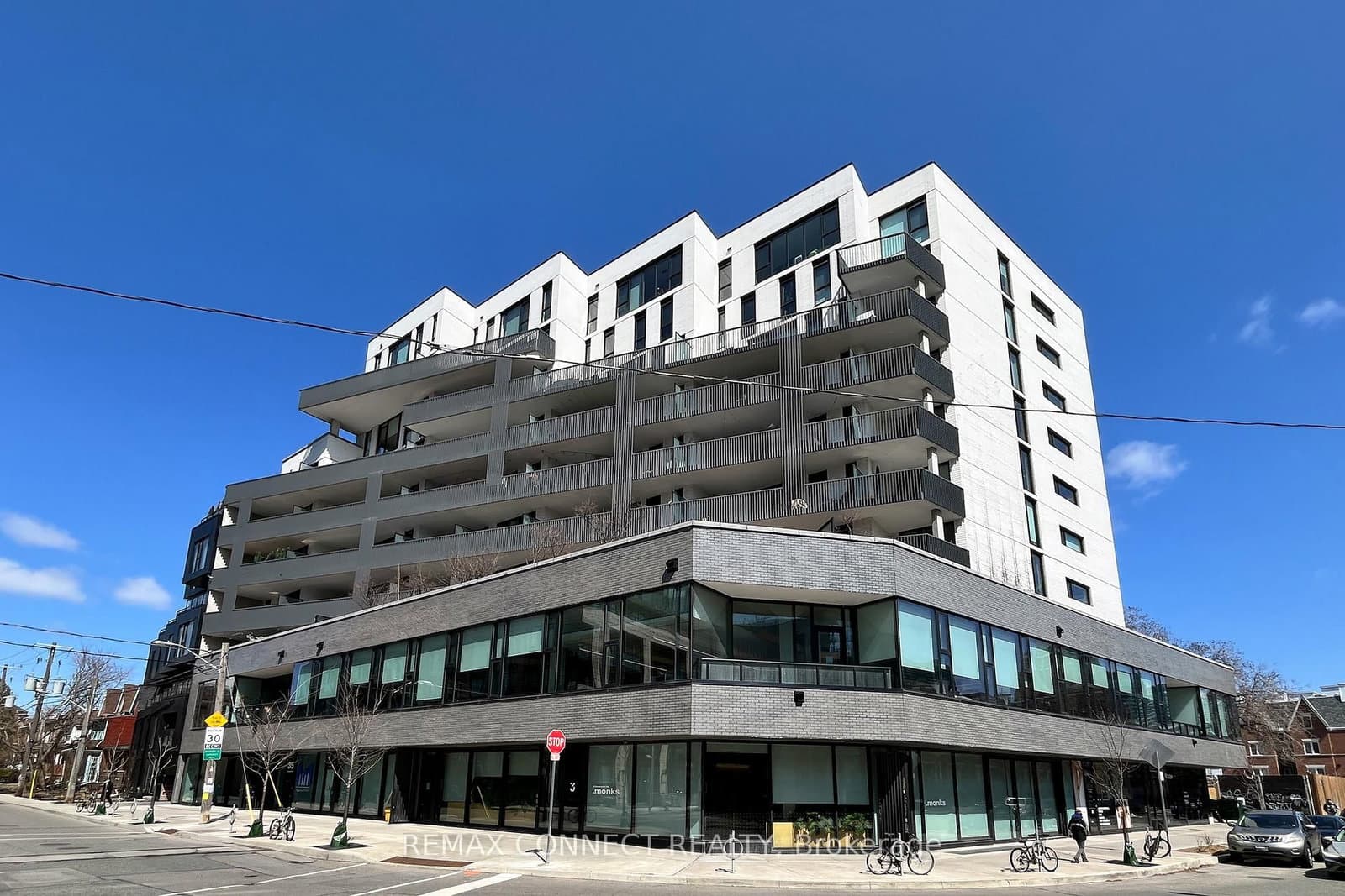 #402 - 41 Dovercourt Road