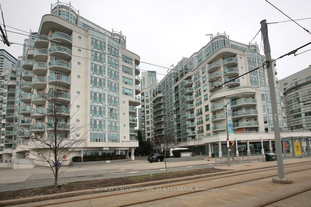 #SPH22 - 600 Queens Quay W