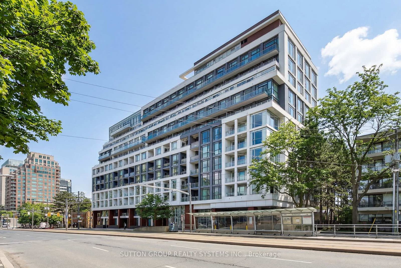 #212 - 223 St Clair Avenue W