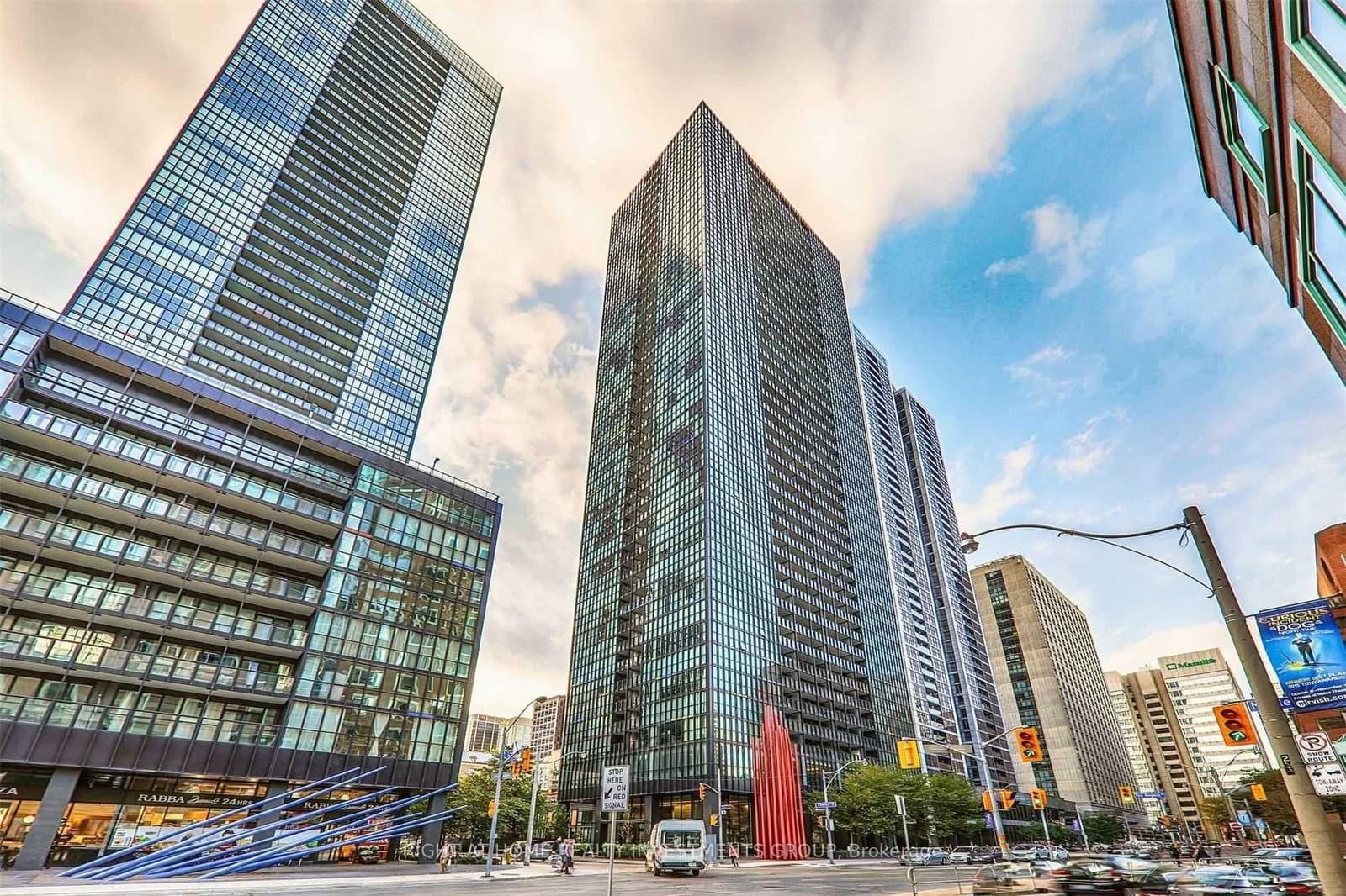 #3201 - 110 Charles Street E