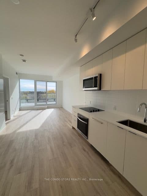 181 Sheppard Avenue E, Unit 512