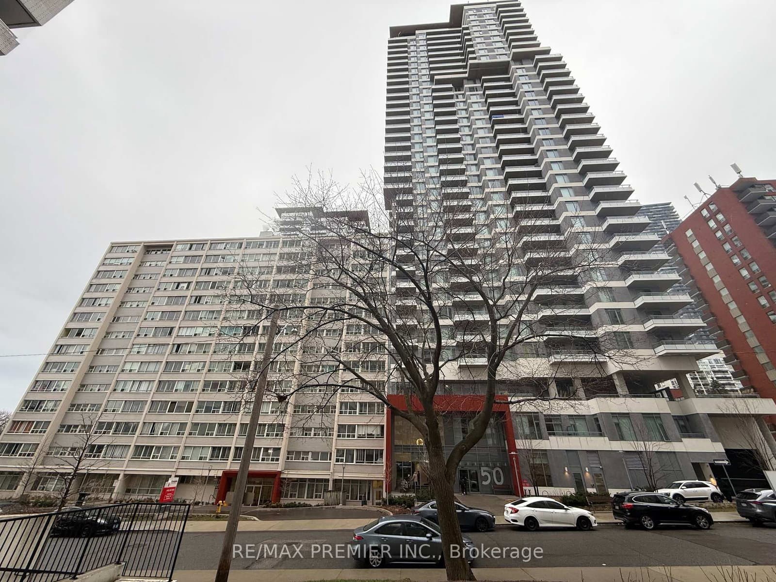 50 Dunfield Avenue, Unit 715