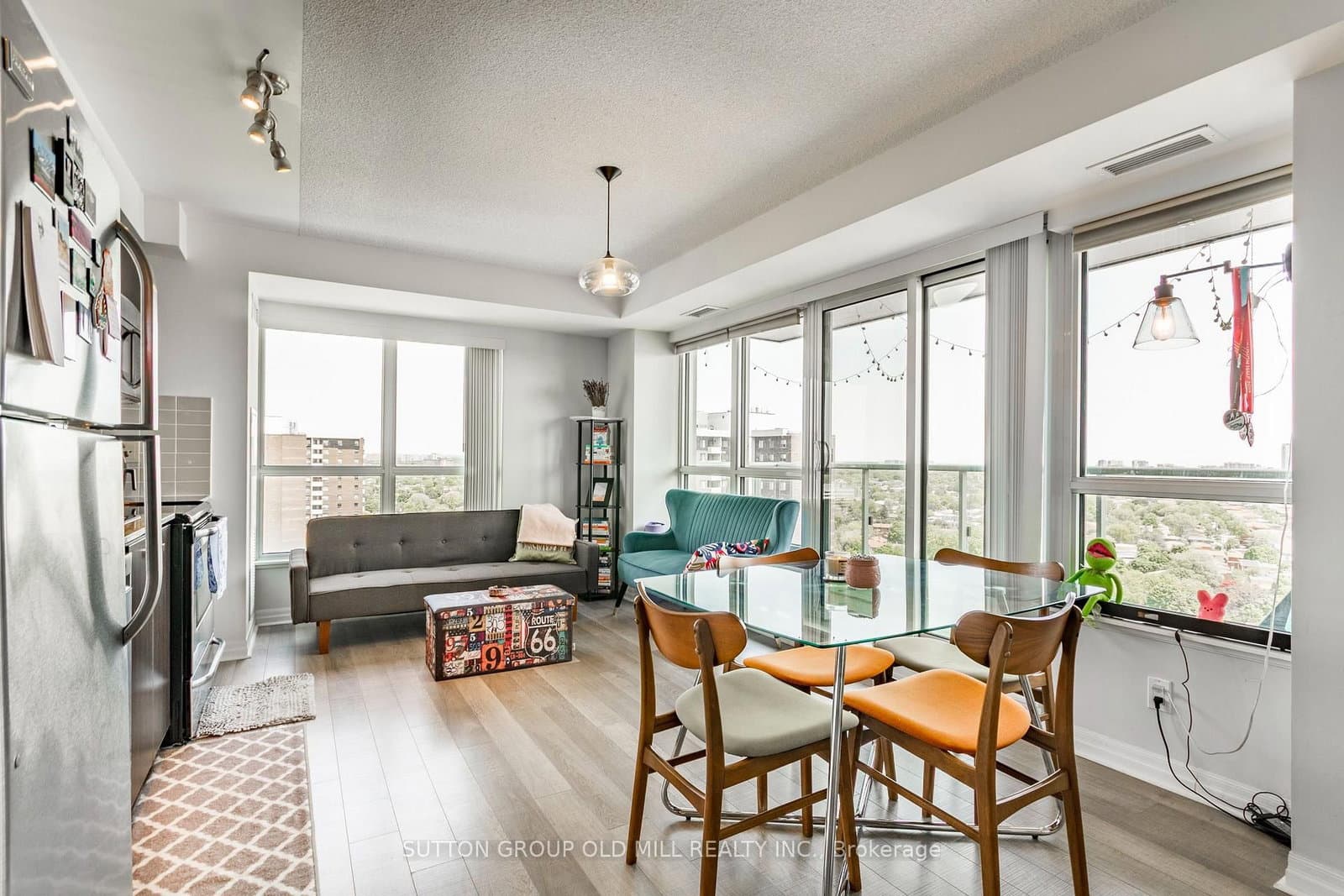 #1909 - 2015 Sheppard Avenue E