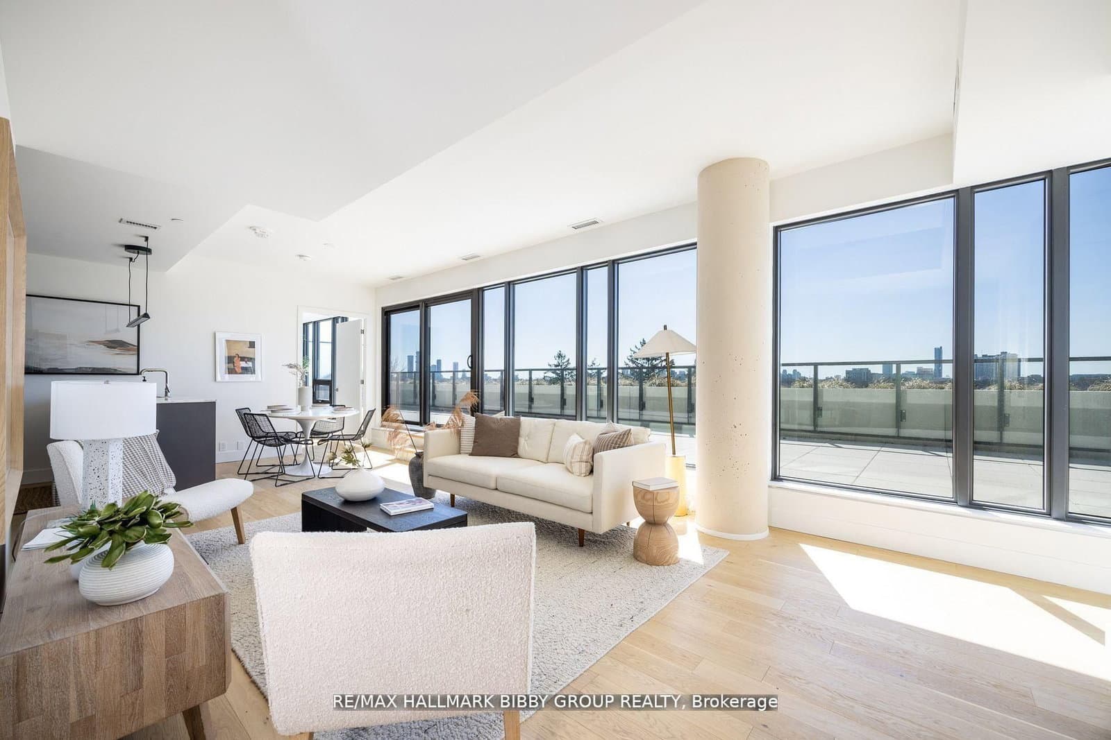 #701 - 1414 Bayview Avenue