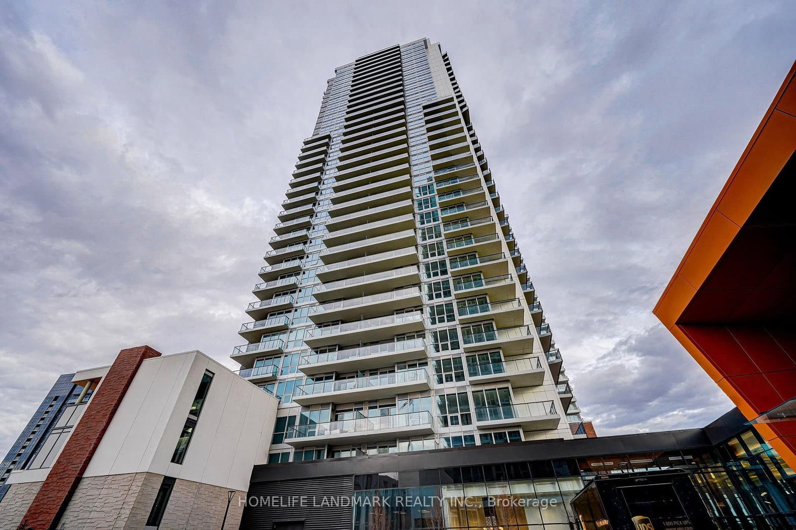 #303 - 95 Mcmahon Drive