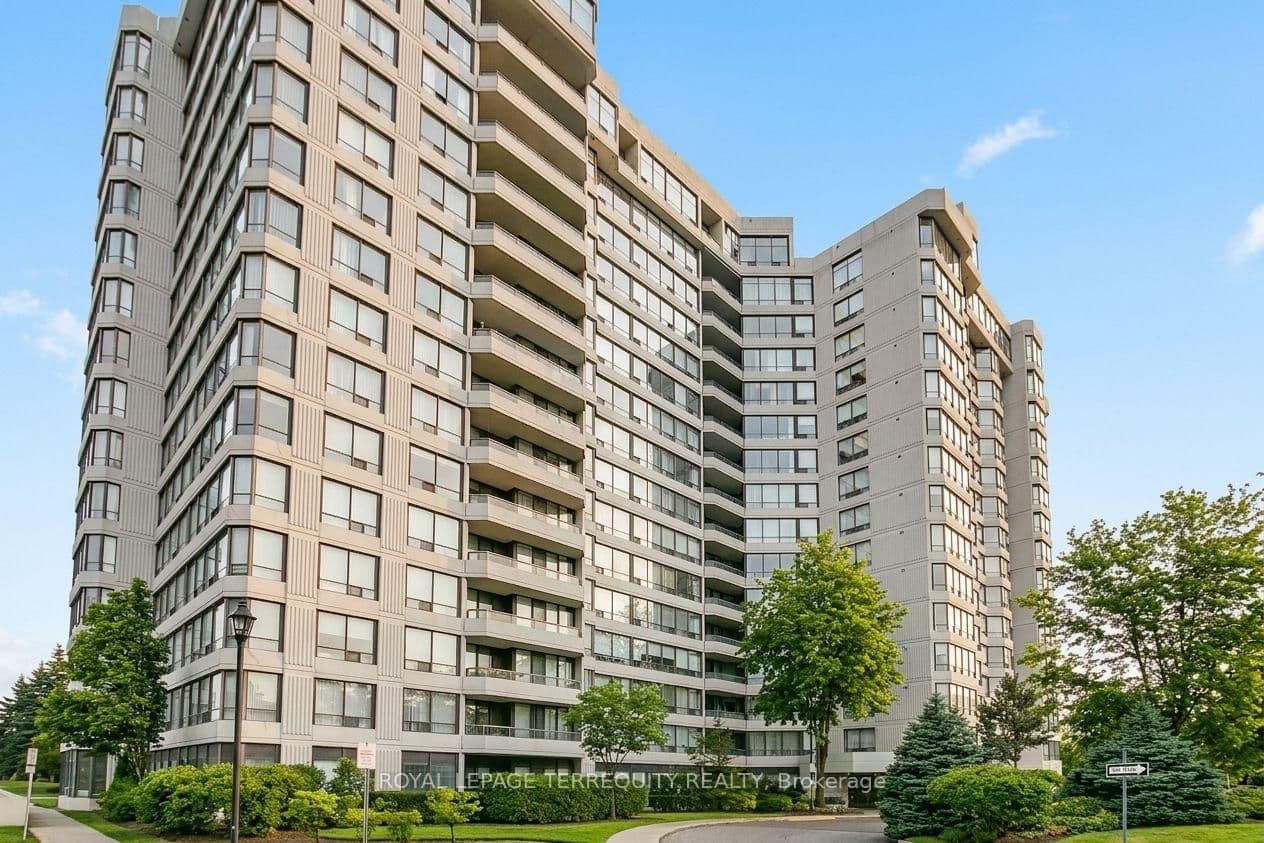 #105 - 1131 Steeles Avenue W