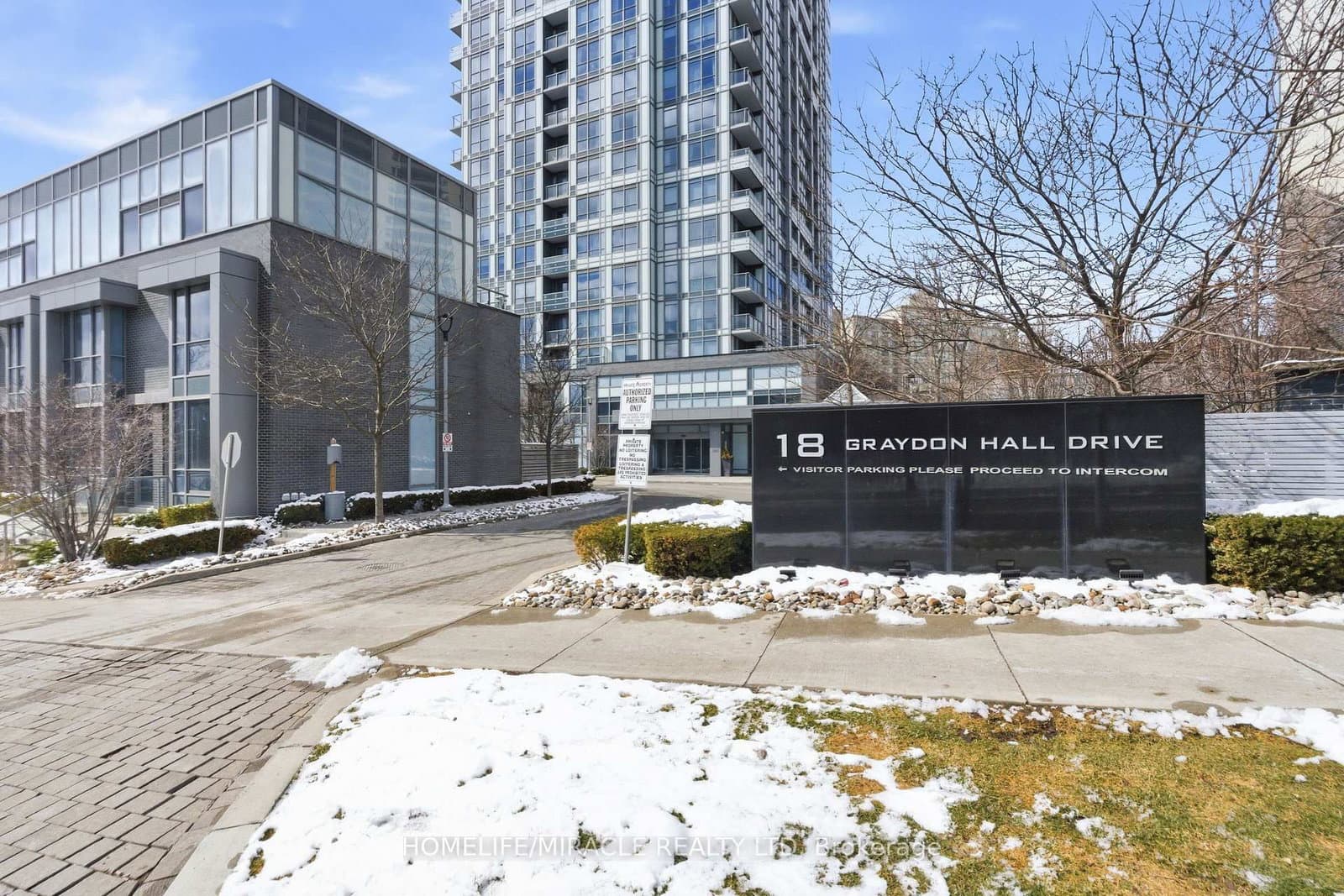 #1705 - 18 Graydon Hall Drive