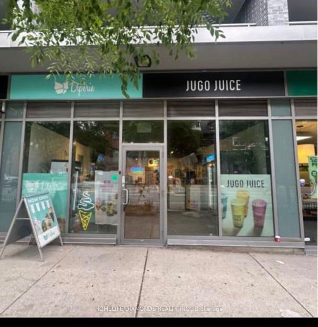 #104 - 320 RICHMOND Street E