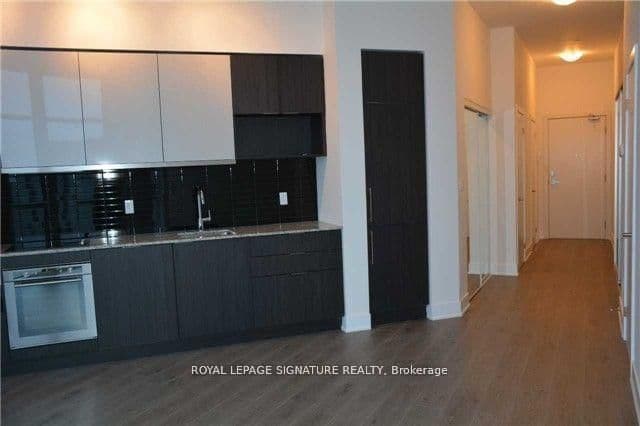 99 The Donway W, Unit 101