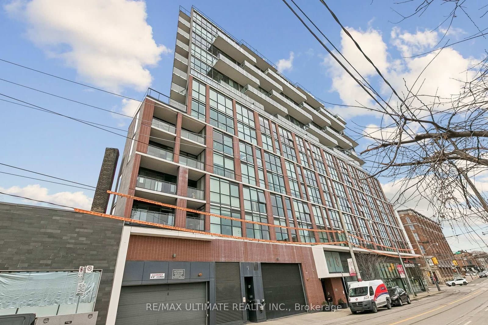 #217 - 318 King Street E