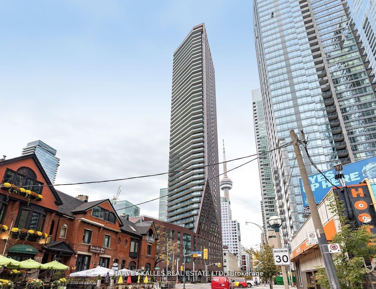 #4802 - 99 John Street