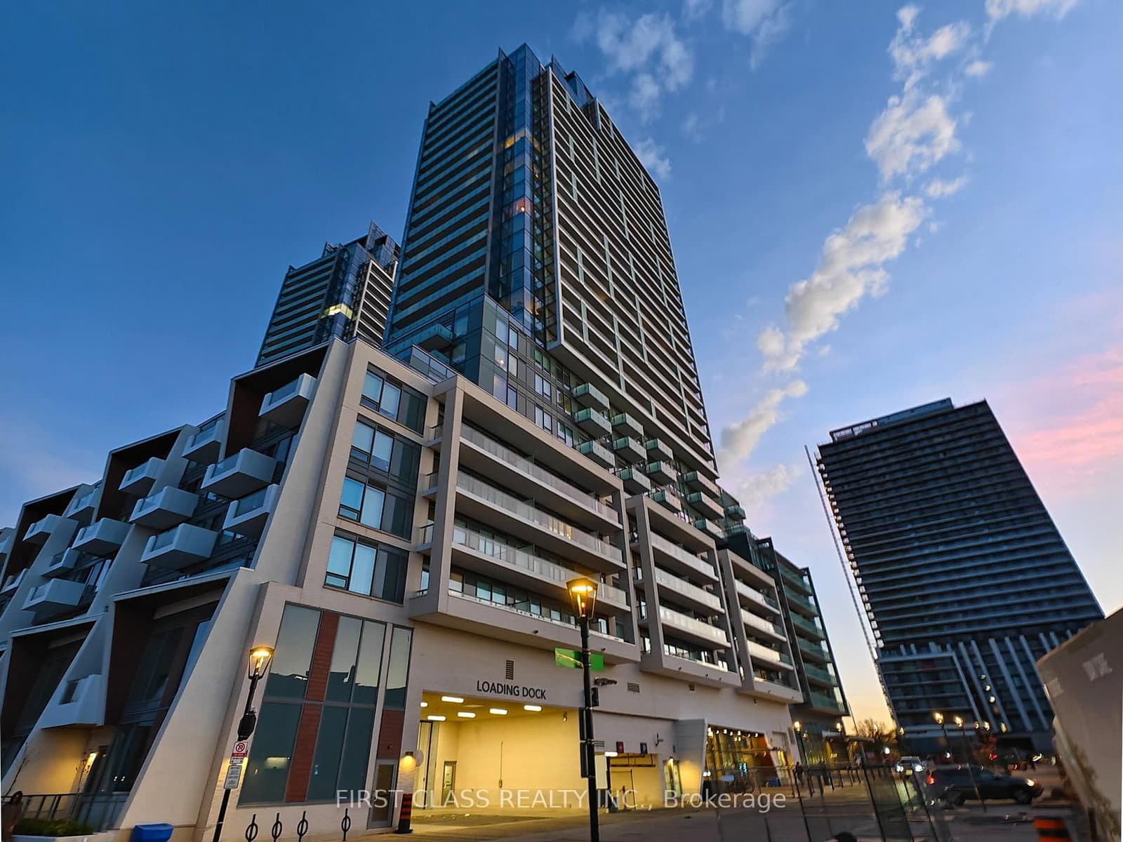 8 Olympic Garden Drive, Unit S1204