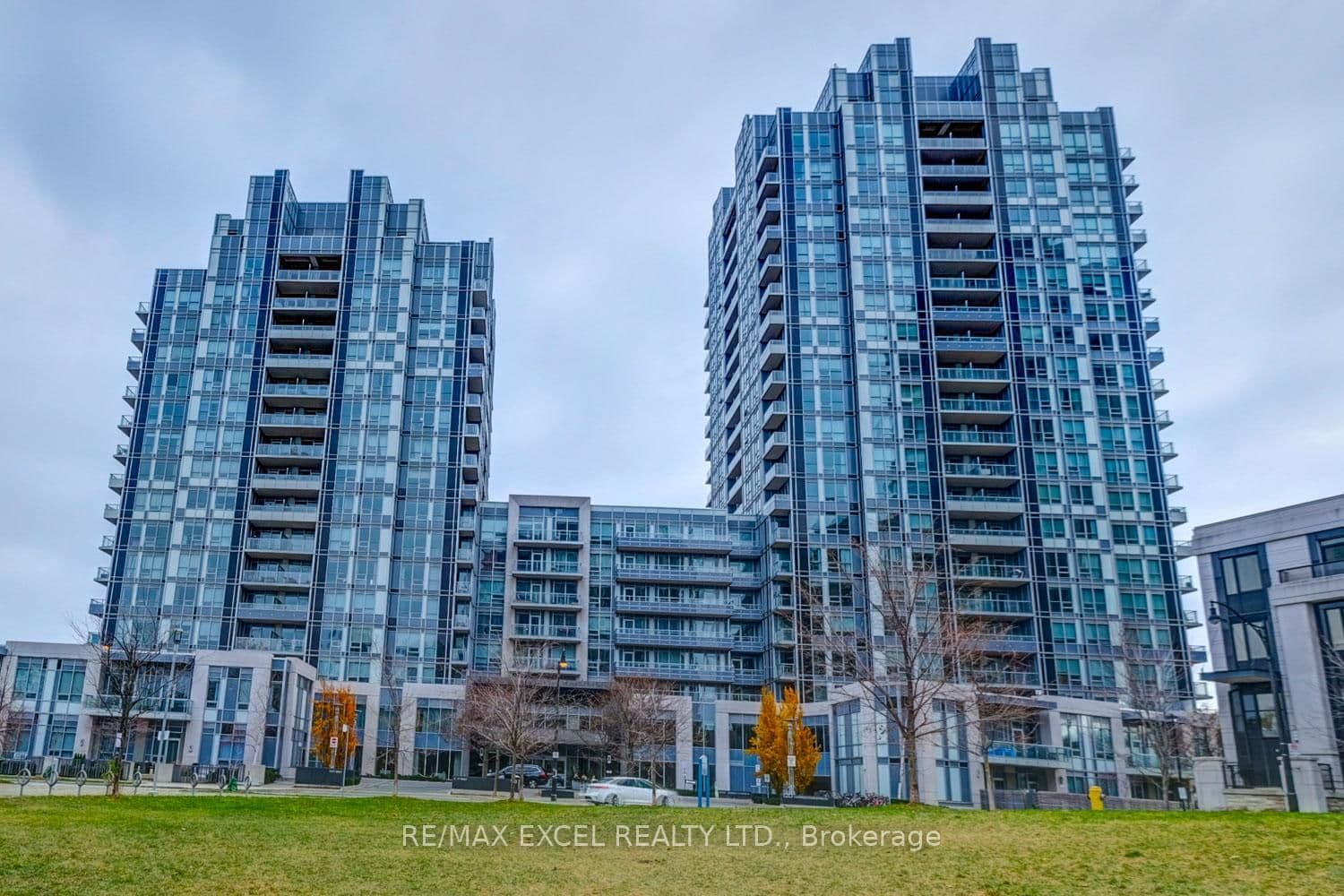 120 Harrison Garden Boulevard, Unit 1125