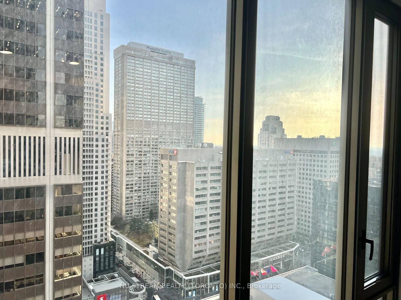 8 Cumberland Street, Unit 2505