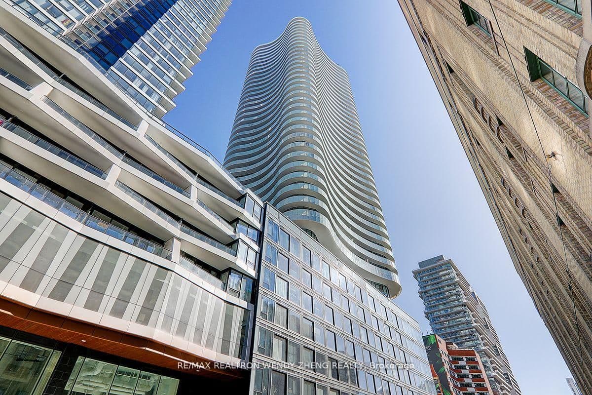 403 Church Street, Unit 3702