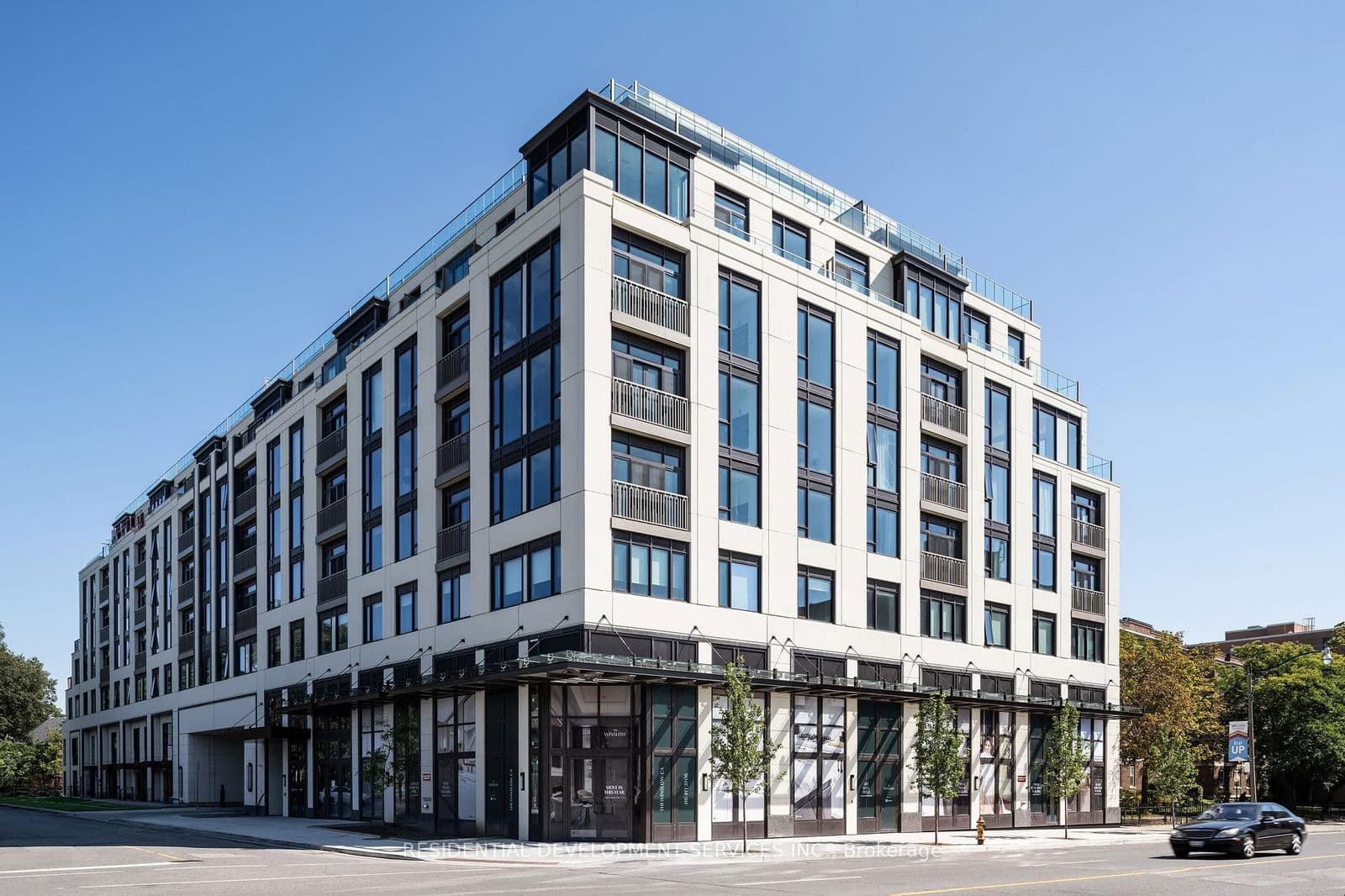 1 Strathgowan Avenue, Unit 403