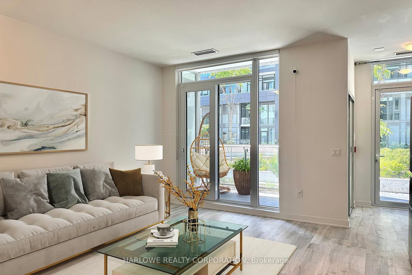 60 Princess Street, Unit 111 SE