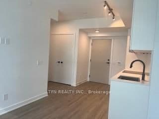 327 King Street W, Unit 1804