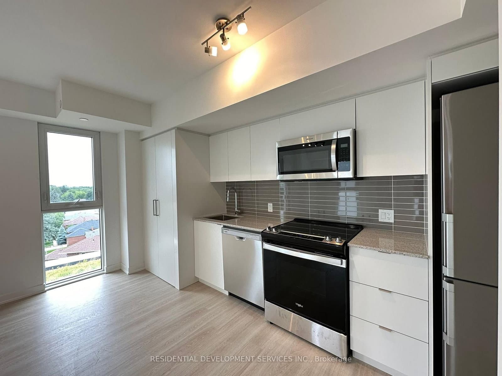 500 Wilson Avenue, Unit 712