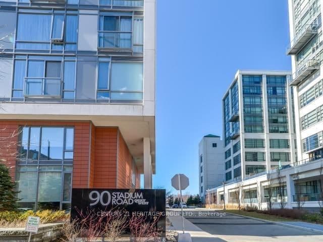 90 Stadium Road, Unit 921