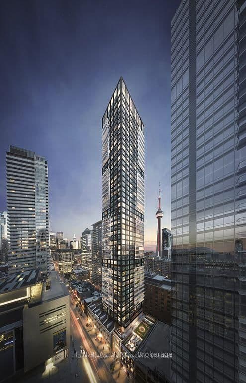 327 King Street W, Unit 1104