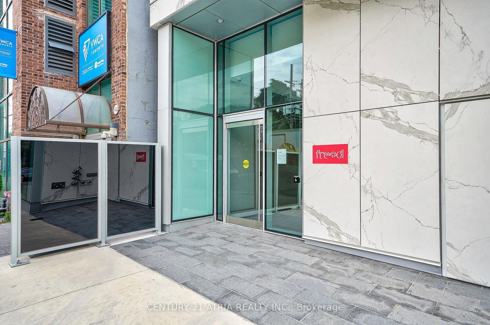 346 DAVENPORT Road, Unit 305