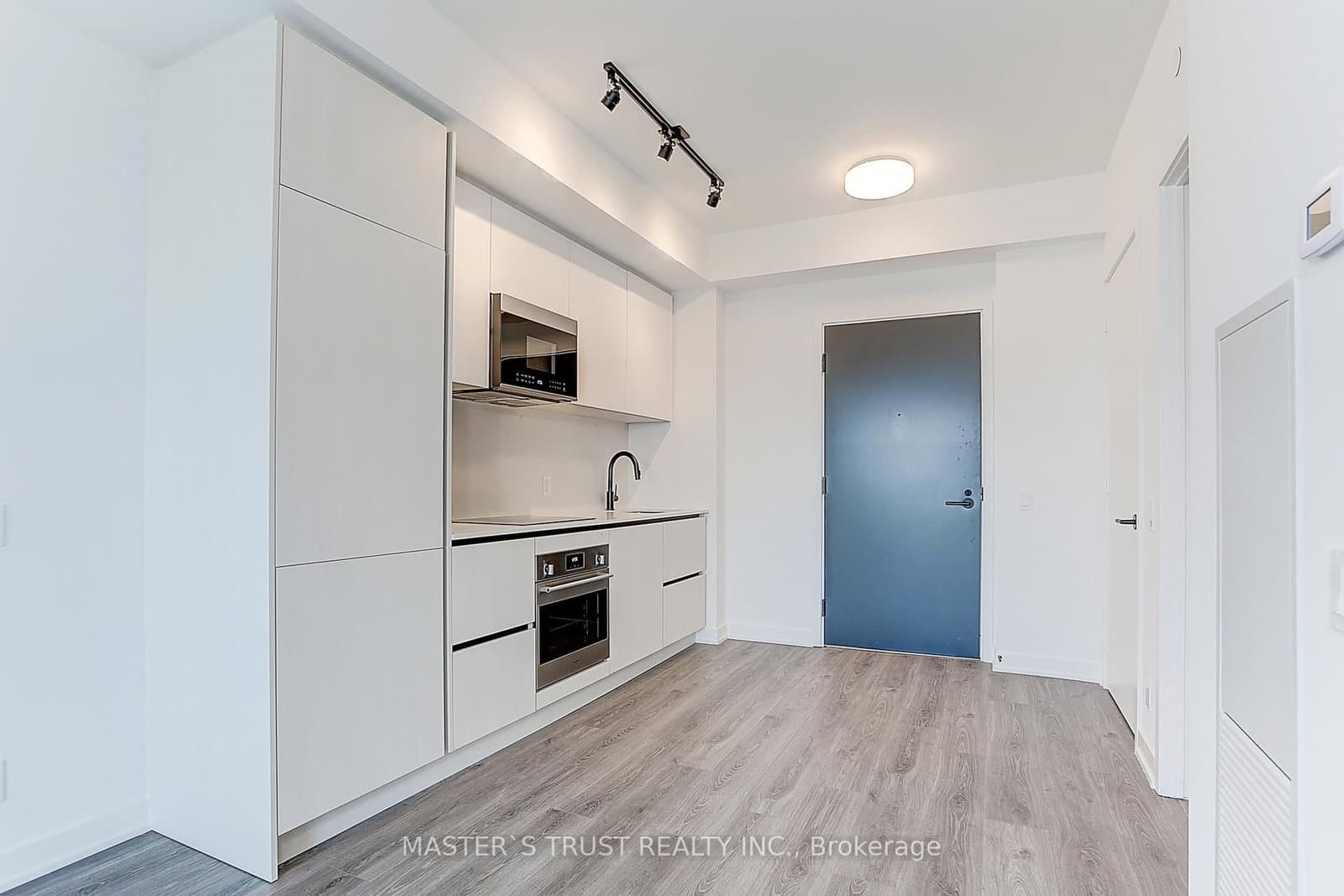 108 Peter Street, Unit 4912