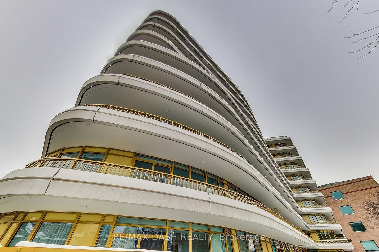 151 Avenue Road, Unit 501