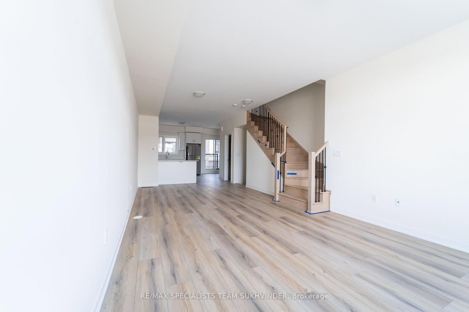 1695 Dersan Street, Unit 808