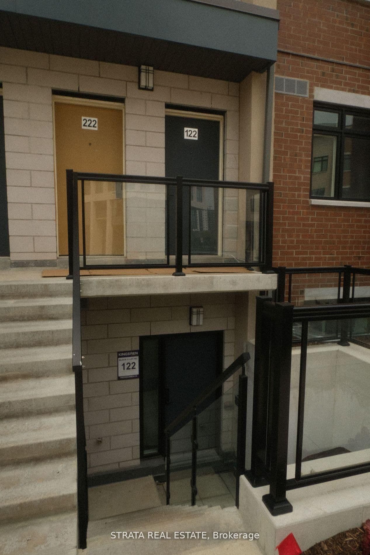 1070 Douglas McCurdy Comm, Unit 122