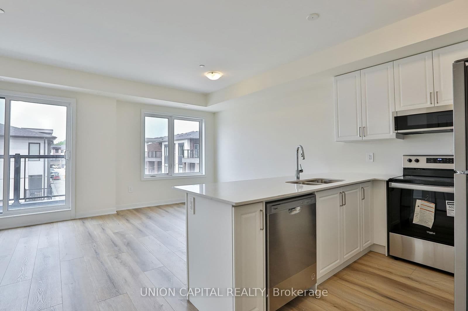 1695 Dersan Street, Unit 330